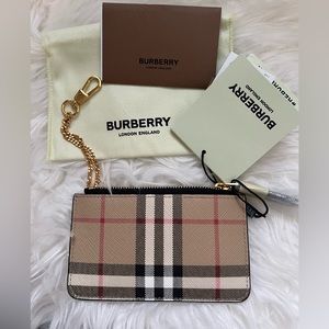 Burberry Kelbrook coin wallet